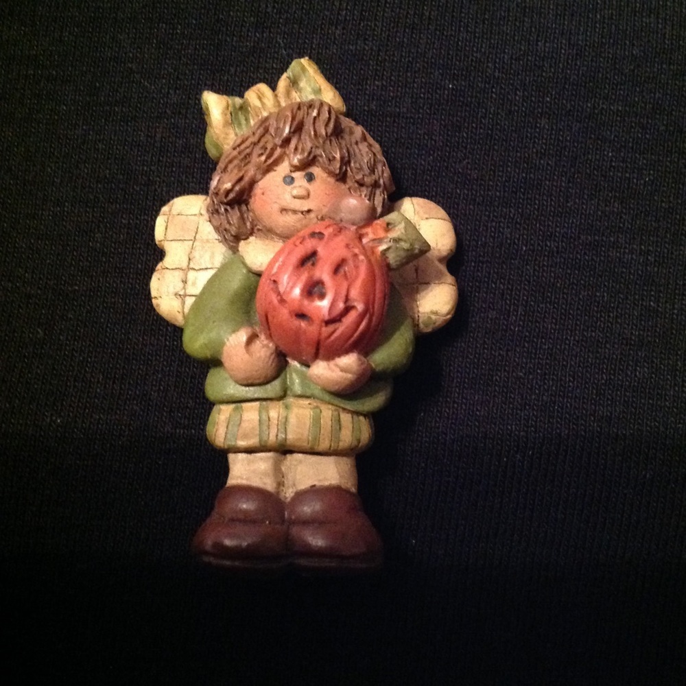 Fall Pin ๐๐ - Picture 5 of 8